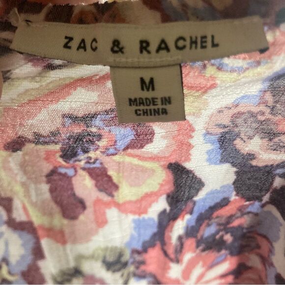 Zac & Rachel Flowy Floral Blouse with Lace Accent, Size Medium - Picture 3 of 9